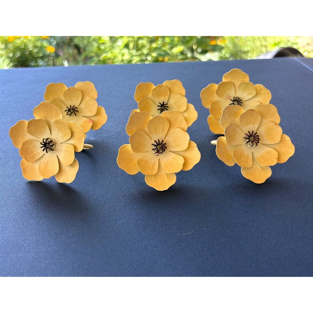 Yellow Metal Flower Napkin Rings Set of 6 Floral Botanical Table Decor Spring